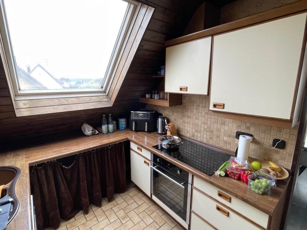 Platz für 2. Familien! Attraktives Zweifamilienhaus mit Garten in Urbach! - Küche (42898)