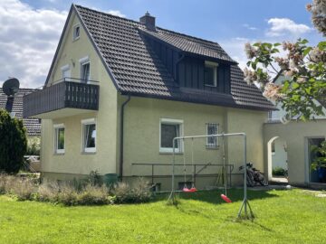 Kleines Häuschen mit „Großer Wirkung“ – ideal für die Familie mit herrlichem Garten!, 88447 Warthausen, Einfamilienhaus
