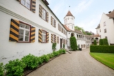 Außenansicht - Wohnen mit Geschichte – Exklusive 3,5-Zimmer-Wohnung im Schloss Mittelbiberach