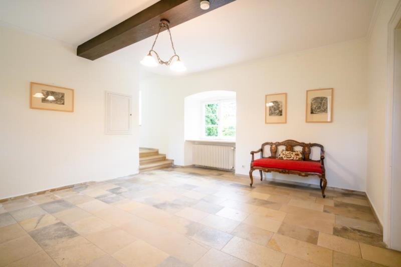Wohnen mit Geschichte – Exklusive 3,5-Zimmer-Wohnung im Schloss Mittelbiberach - Blick Flur (47530)