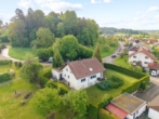 Außenansicht 2 - Frei stehendes Zweifamilienhaus mit zusätzlicher Einlieger-Wohnung in top Lage!