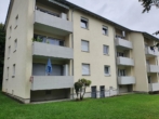 Rückseite Ansicht - Modernisierte und helle 3 Zimmer-Wohnung mit Balkon nähe Friedenskirche!
