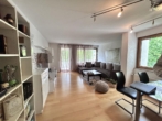 Wohnzimmer - Platz für die ganze Familie! Schöne 4 Zimmer-Wohnung mit Balkon in Altbach!
