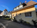 Außenansicht - Interessante Fernsicht! Attraktives freistehendes Einfamilienhaus mit Garten!