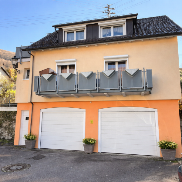 Familien aufgepasst! Interessantes freistehendes Einfamilienhaus mit Garten! - Wiesensteig (44790)