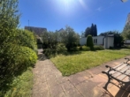 Garten - Verwirklichen Sie sich den Traum vom eigenen Haus! Tolles Haus mit schönem Garten in Esslingen!