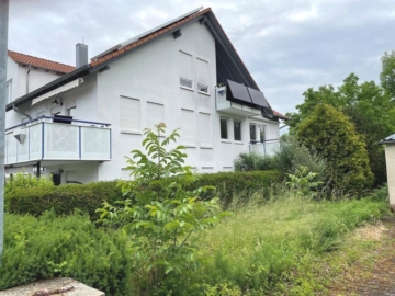 Einziehen & Wohlfühlen! Sofort beziehbare 2,5 Zimmer-Wohnung mit Balkon!, 73061 Ebersbach (Roßwälden), Wohnung