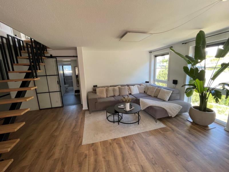 Ideale Gelegenheit! Neuwertige 2,5 Zimmer-Wohnug für tolle Ansprüche! - Geislingen (steige) (50583)