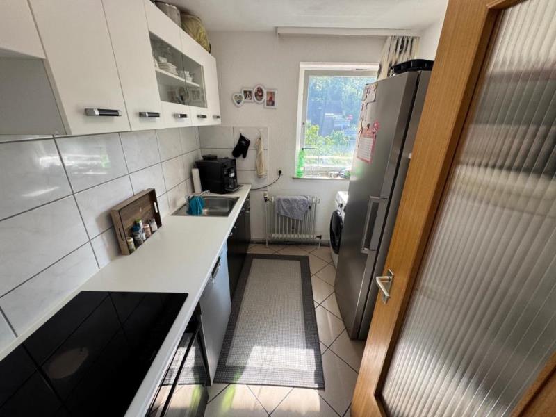 Seltene Gelegenheit! Interessante 2 Zimmer-Wohnung mit Süd-Balkon! - Küche (51279)