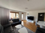 Wohnzimmer - Seltene Gelegenheit! Interessante 2 Zimmer-Wohnung mit Süd-Balkon!