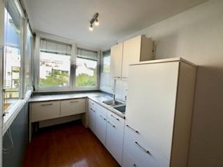 Betreutes Wohnen! Attraktive 2 Zimmer Wohnung in der Esslinger- Innenstadt! - Küche (51791)