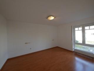Betreutes Wohnen! Attraktive 2 Zimmer Wohnung in der Esslinger- Innenstadt! - Schlafzimmer (51790)