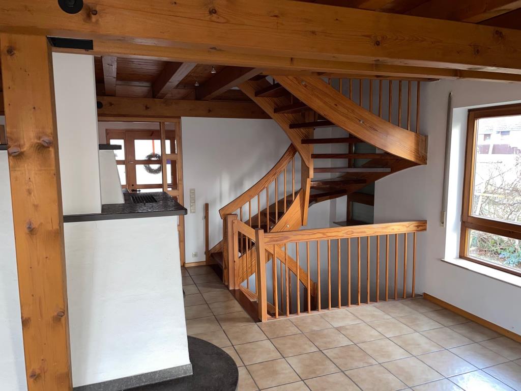 Charmantes Domizil für die Familie! Reiheneckhaus mit Terrasse & Garten! - Flur (42347)