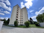 Außenansicht - Toller Ausblick! Interessante 2,5 Zimmer-Wohnung mit sonnigen Balkon!