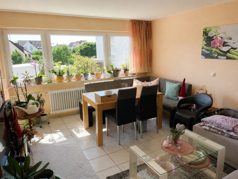 Ideales Angebot! Stattliches Zweifamilienhaus in ruhiger sonniger Wohnlage! - Wohn/- Esszimmer (51588)