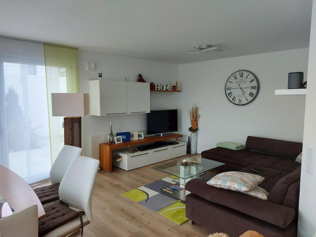 Wohntraum im Grünen - Modernes, frei stehendes Einfamilienhaus mit Chic und Charme! - Blick Wohnen (38784)