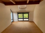 Kinderzimmer - Wohnen & Arbeiten! Interessantes Wohn/- Geschäftshaus in Winzingen!