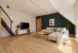 Wohnbereich - Zentrale Wohnlage! Attraktive 2,5 Zimmer-Wohnung mit ausgebauter Dachbühne und Garagenstellplatz!