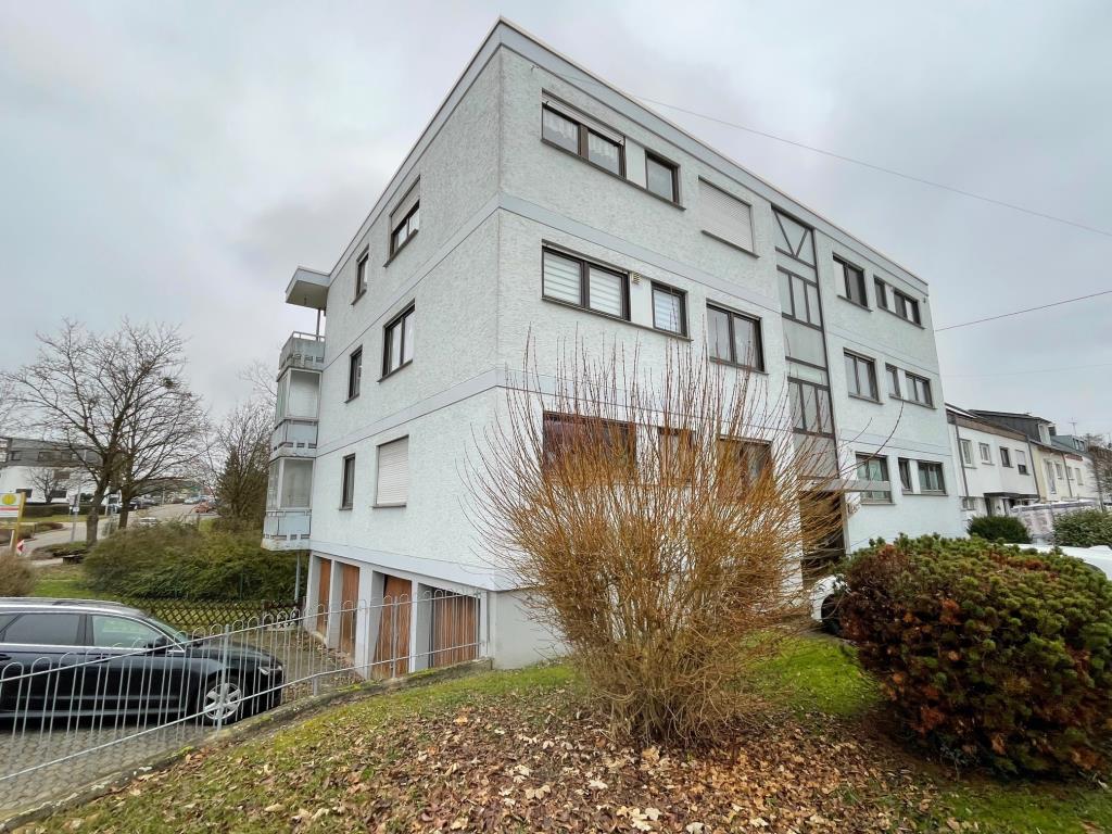 Ideale Gelegenheit! Interessante 3,5 Zimmer-Wohnung in Filderstadt! - Außenansicht (40406)