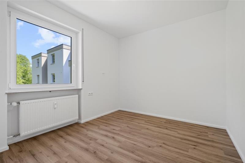 Möchtest auch du einfach einziehen und dich wohlfühlen? Renovierte 3 1/2- Zimmer-Wohnung! - Kinder-/Arbeitszimmer (45386)