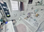 Tageslichtbad - Ideale Gelegenheit! Tolle 3,5 Zimmer-Wohnung mit 2. Balkone in Beutelsbach!