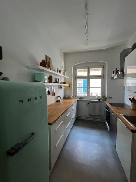 Altbau-Charme mit Marktplatzblick – besondere 3-Zimmer-Wohnung im Obergeschoß! - Küchenbereich (51466)