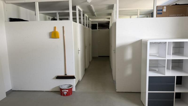Große 2 Zimmer-Wohnung mit Balkon und ansprechendem Wohnkomfort! - Blick Keller (46106)