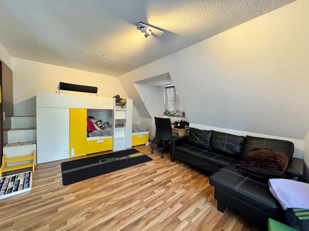 Ideale Gelegenheit! Interessante 2 Zimmer-Wohnung in Welzheim! - Kinderzimmer (35313)
