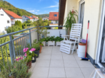 Balkon - Gemütlicher Wohlfühlcharakter! Ideale 5 Zimmer-Wohnung mit toller Fernsicht!