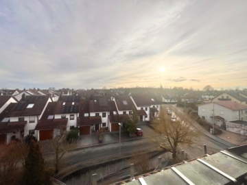 Dachstudio, Traum für Singles&Paare! Lichtdurchflutete Wohnung im Zentrum von Aichwald-Schanbach!, 73773 Aichwald, Wohnung