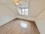 Schlafzimmer - Dachstudio, Traum für Singles&Paare! Lichtdurchflutete Wohnung im Zentrum von Aichwald-Schanbach!