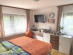 Schlafzimmer - Einziehen & Wohlfühlen! Attraktive 4 Zimmer-Wohnung mit Terrasse in Heubach!