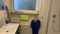 2 Zimmer-Stadt-Wohnung in beliebter Lage auf dem Gigelberg - Aufzug und Hausmeister! - Blick Bad