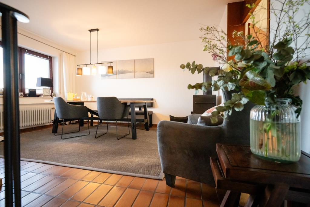 Heute investieren, morgen einziehen: Reihenhaus in Top-Lage mit traumhaftem Garten! - Esszimmer (41440)