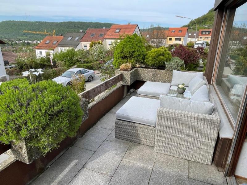 Wohntraum für die Familie! Moderne Doppelhauhsälfte mit Balkon & Garten! - Geislingen (Steige) (46188)