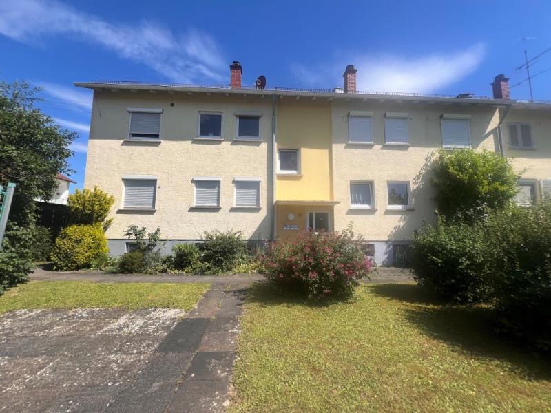 Seltene Gelegenheit! Vermietete 3 Zimmer-Wohnung zum fairen Preis! - Außenansicht (50723)