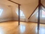 Wohnbereich - Stilvolles Wohnen! 4,5-Zimmer-Wohnung mit zwei Balkonen und besonderem Flair!