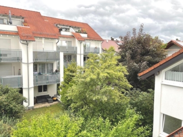 Zugreifen lohnt sich! Tolles 2 Zimmer-Dachstudio in herrlicher Wohnlage!, 73061 Ebersbach (Fils), Wohnung