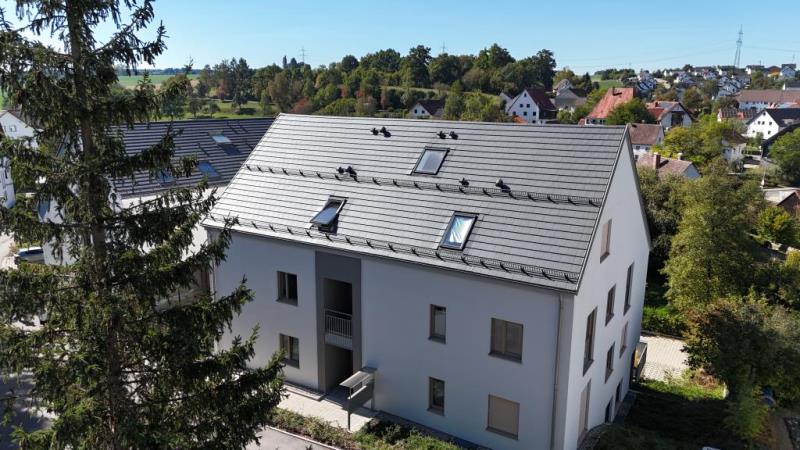 Raum für Ihre Lieblingsstücke: Hochwertige 3 1/2 Zimmer-Wohnung - hell und barrierearm! - Außenansicht 1 (53789)