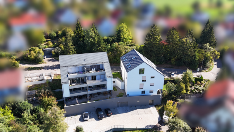 Raum für Ihre Lieblingsstücke: Hochwertige 3 1/2 Zimmer-Wohnung - hell und barrierearm! - Außenanicht 1 (53849)