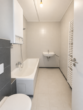 Badezimmer - Sofort beziehbar! Großzügige 3 Zimmer-Wohnung mit Balkon in Citywohnlage!