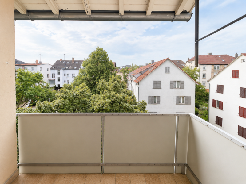 Sofort beziehbar! Großzügige 3 Zimmer-Wohnung mit Balkon in Citywohnlage! - Balkon (52168)