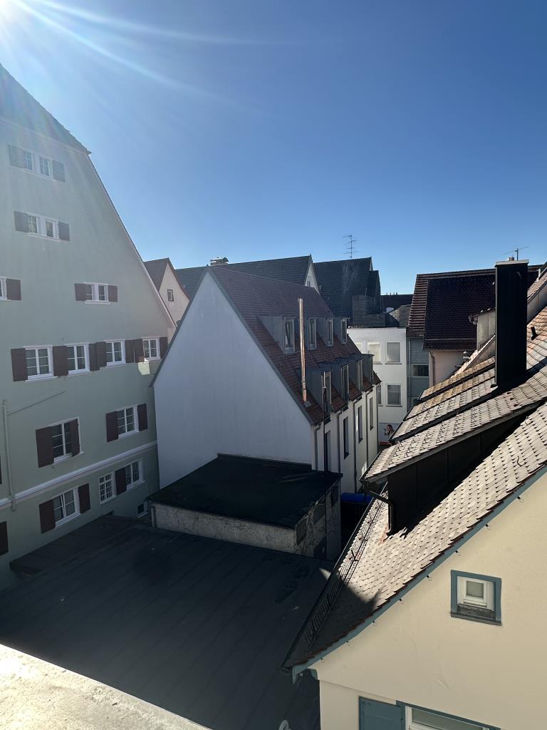Urbanes Wohnen - 2 Zimmer-Appartement im Herzen der Stadt Biberach! - Blick Aussicht (43024)