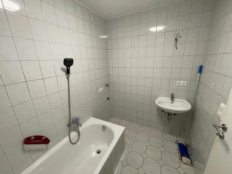 Sofort beziehbar! Gemütliche 4 Zimmer-Wohnung ideal für die Familie! - Badezimmer (54480)