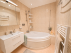 Badezimmer - Charmanter Wohntraum! Attraktive 4 Zimmer-Wohnung in toller Wohnlage!