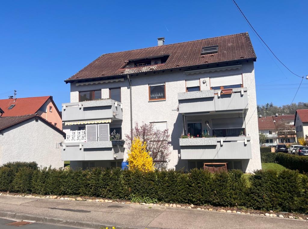 Ideale Lage! Gemütliche 2 Zimmer-Wohnung mit sonnigem Balkon! - Esslingen-Zell (37635)