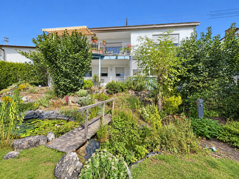 Weit über die Dächer schauen – ein Haus, zwei Wohnungen, ein Zuhause - Gartenansicht (52702)