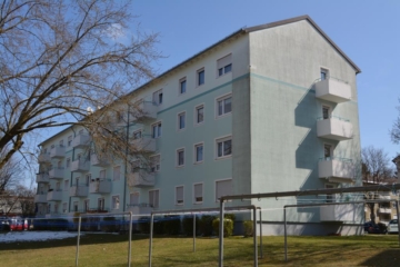 Solide Kapitalanlage mit Entwicklungspotenzial und langjähriger Mieterin!, 86399 Bobingen, Wohnung