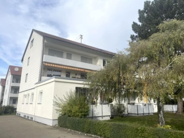 Schickes Ambiente! Attraktive 3 Zimmer-Wohnung mit sonnigem Balkon!, 73072 Donzdorf, Wohnung